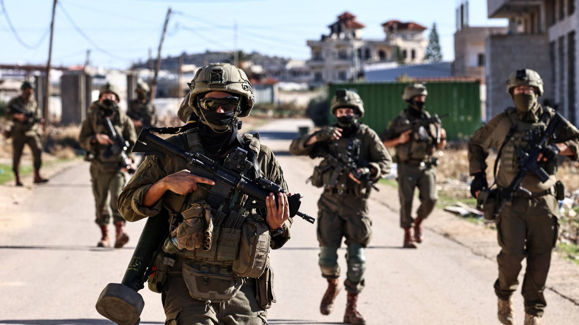 The Israeli army announces an investigation into the execution of two Palestinians in Jenin